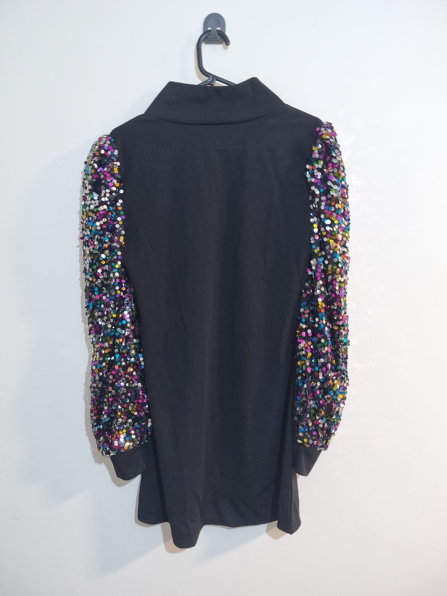 CHICME WOMENS SEQUIN BLOUSE